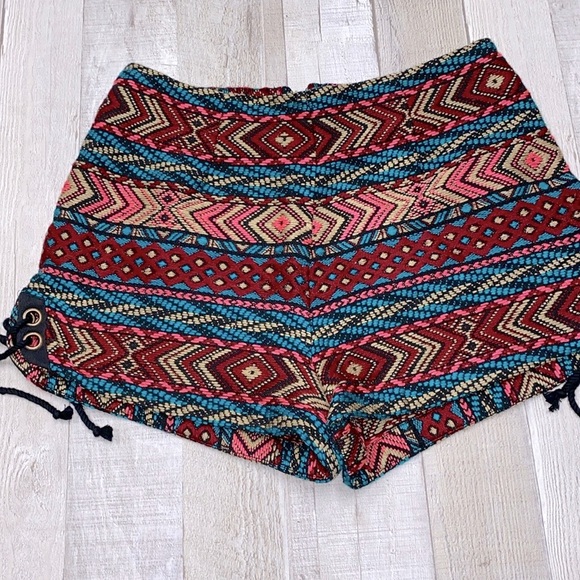 Ecote boho shorts size 4 - Picture 2 of 6